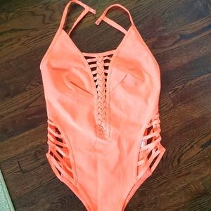 Brand new Sexy one piece bathingsuit